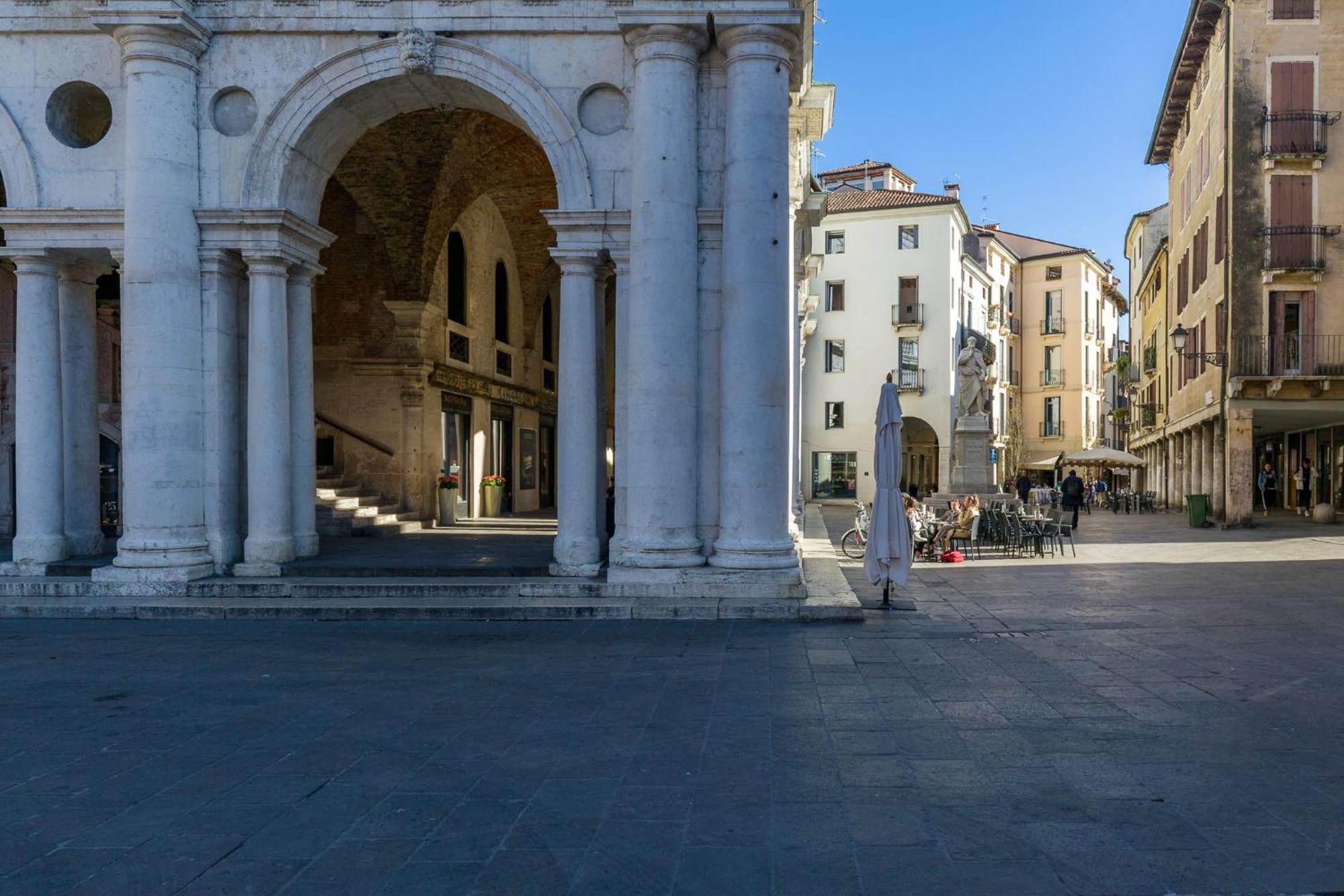 Il Campanile Apartment Vicenza Exterior photo